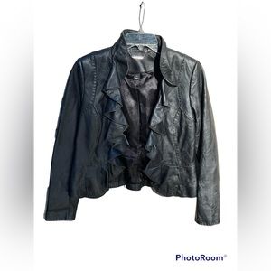 White/Black Woman’s Leather Sz S Black Ruffled Open